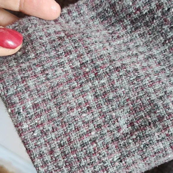 Vintage ladies tweed, wool blazer, size 13/14 Made in Uruguay. Fits like 6 or 8. - Picture 7 of 16